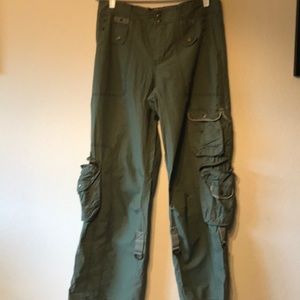 GREEN CARGO PANTS